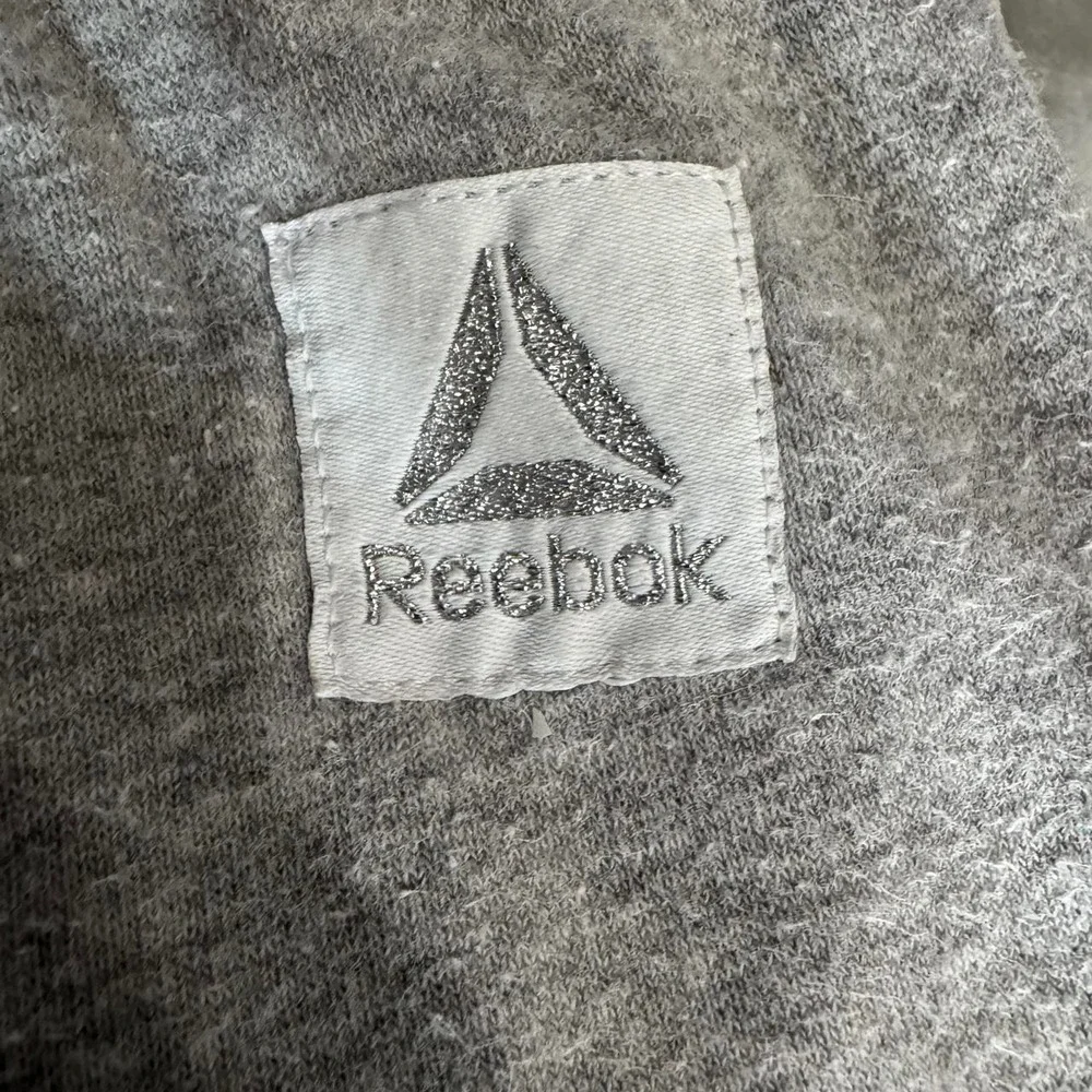 Reebok light gray